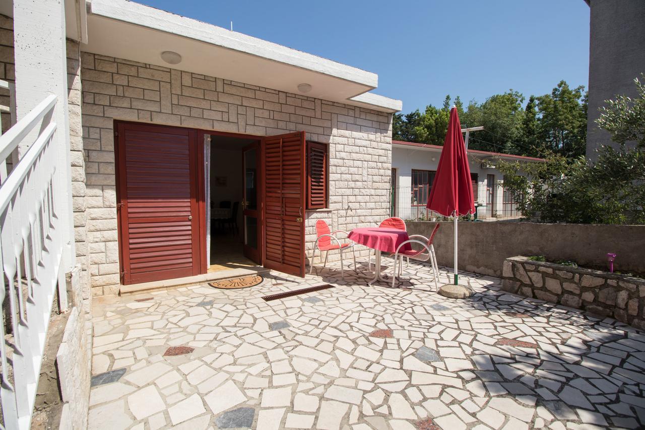 Apartments Gorana Novi Vinodolski Exterior photo